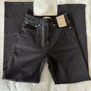Madewell Curvy '90s Straight Black Jeans